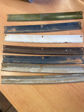 Holden HQ only cowl panel seal retainers B1. 10