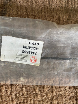 Holden nos DIP STICK V8 TRIMATIC